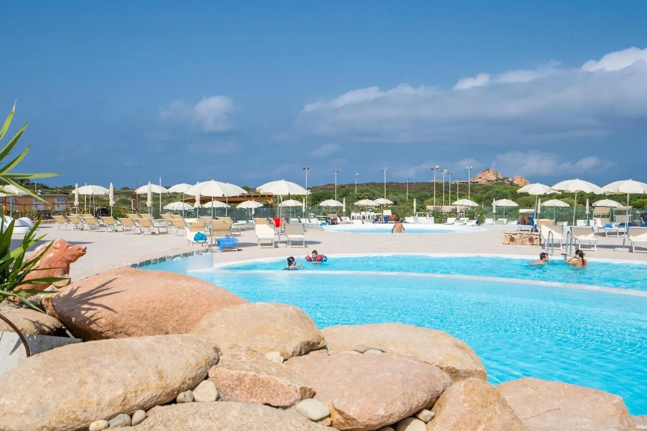 **** Hotell Red Sun Village Isola Rossa Italien