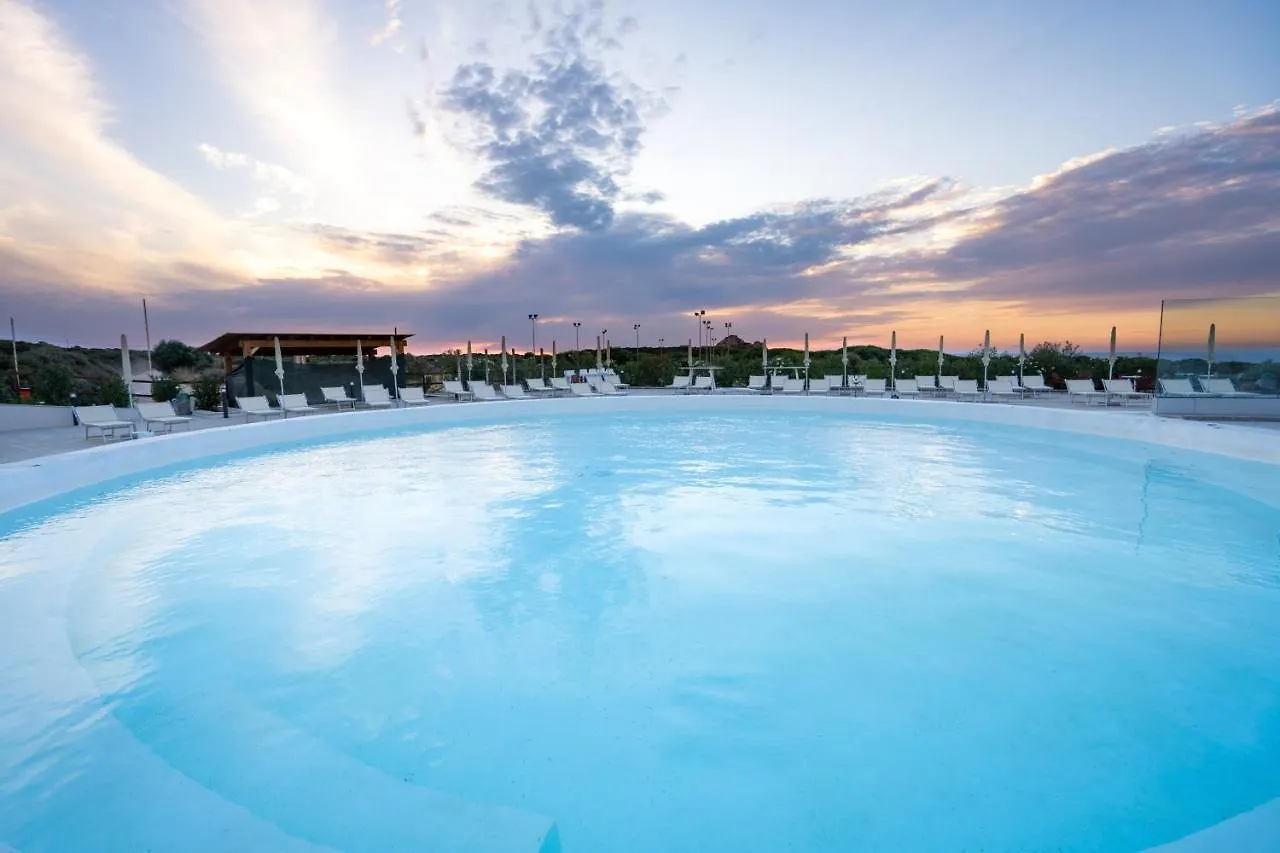 Amareclub Red Sun Village Isola Rossa  Ξενοδοχείο