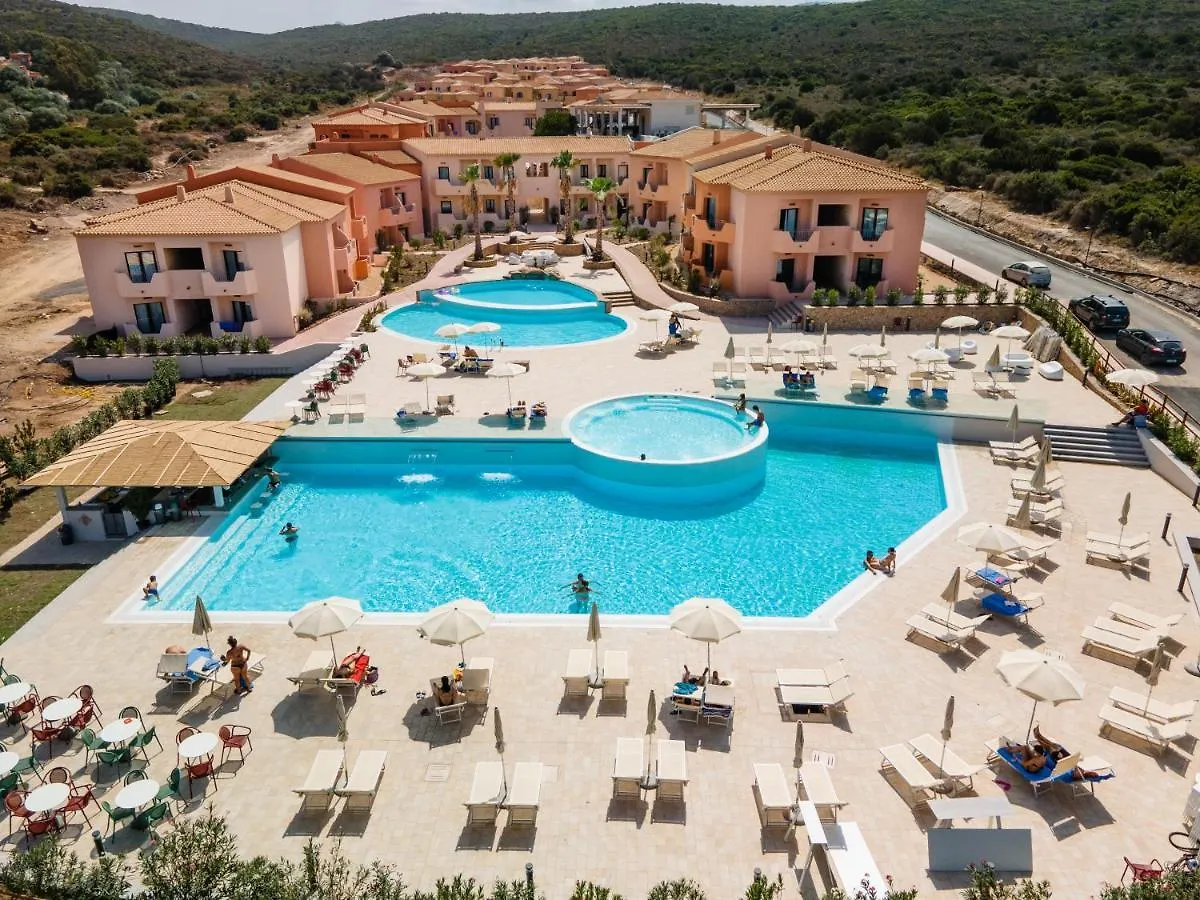 Amareclub Red Sun Village Isola Rossa Hotel