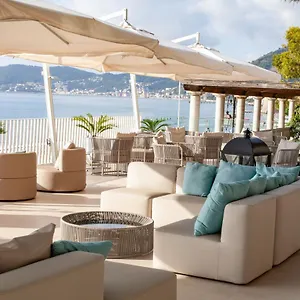 https://diana-grand-hotel.hotelitalianriviera.com